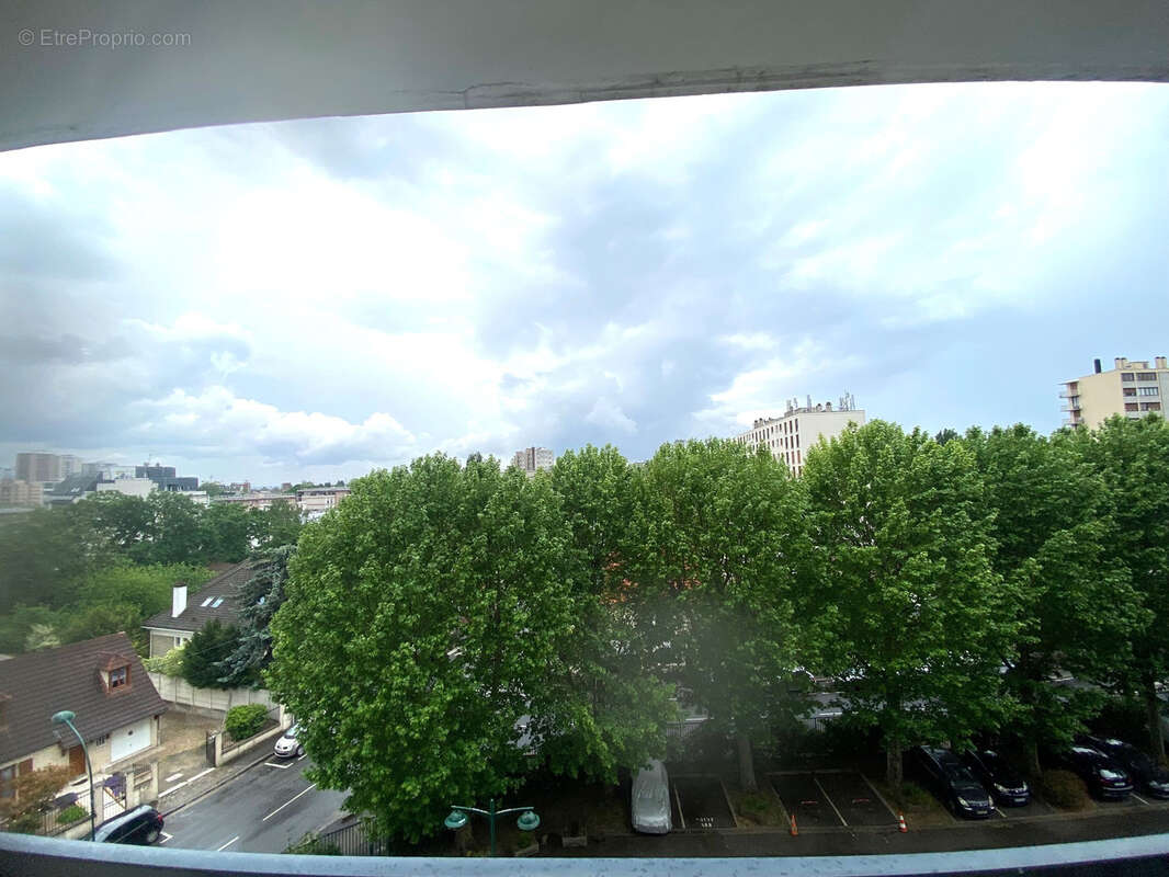 Appartement à EPINAY-SUR-SEINE