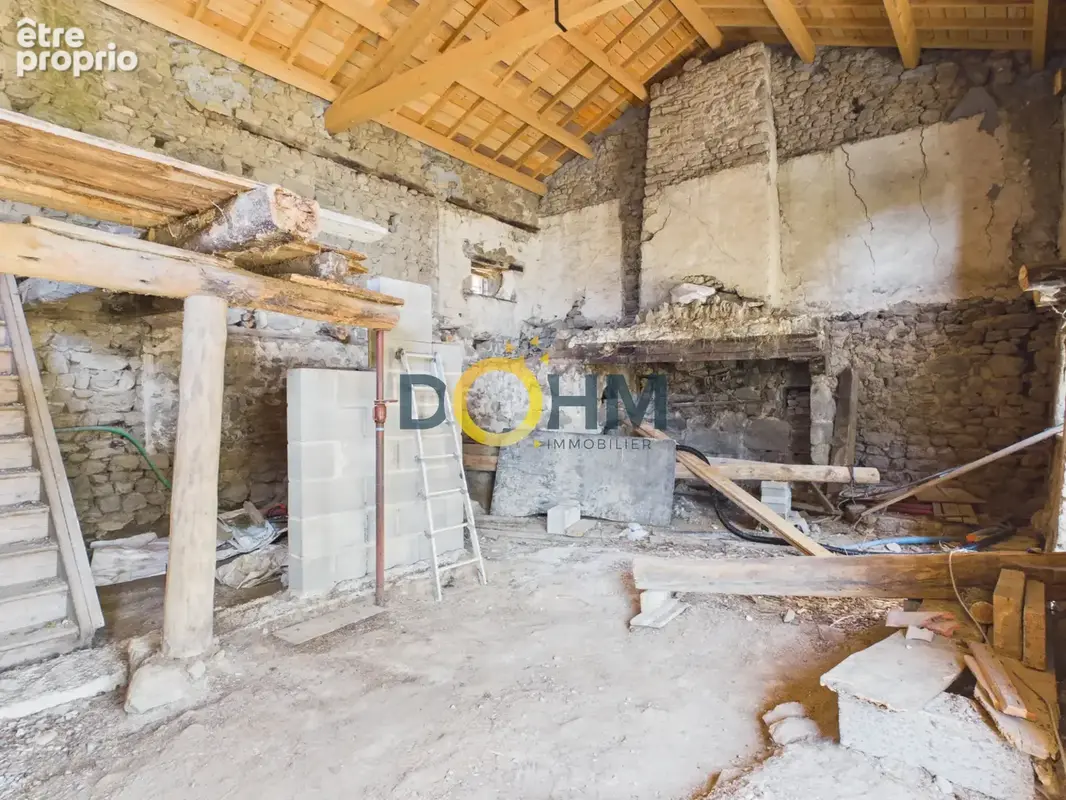 Maison en pierre à rénover   Fort potentiel   Saint-Jean-d'Aubrigoux - photo 6