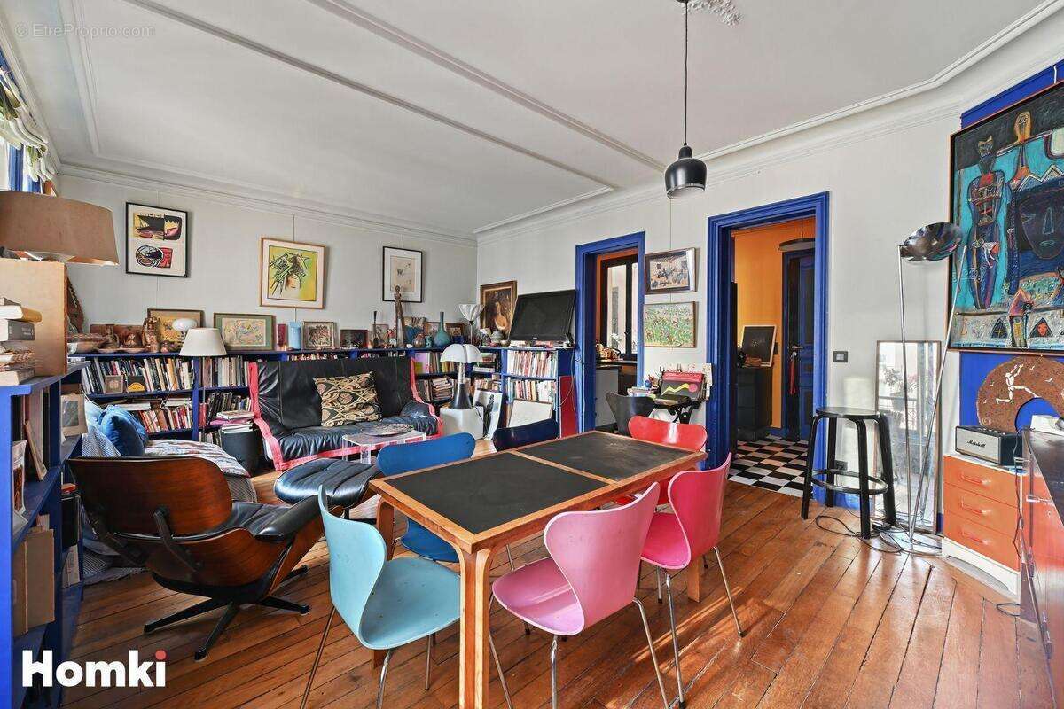 Appartement à PARIS-18E