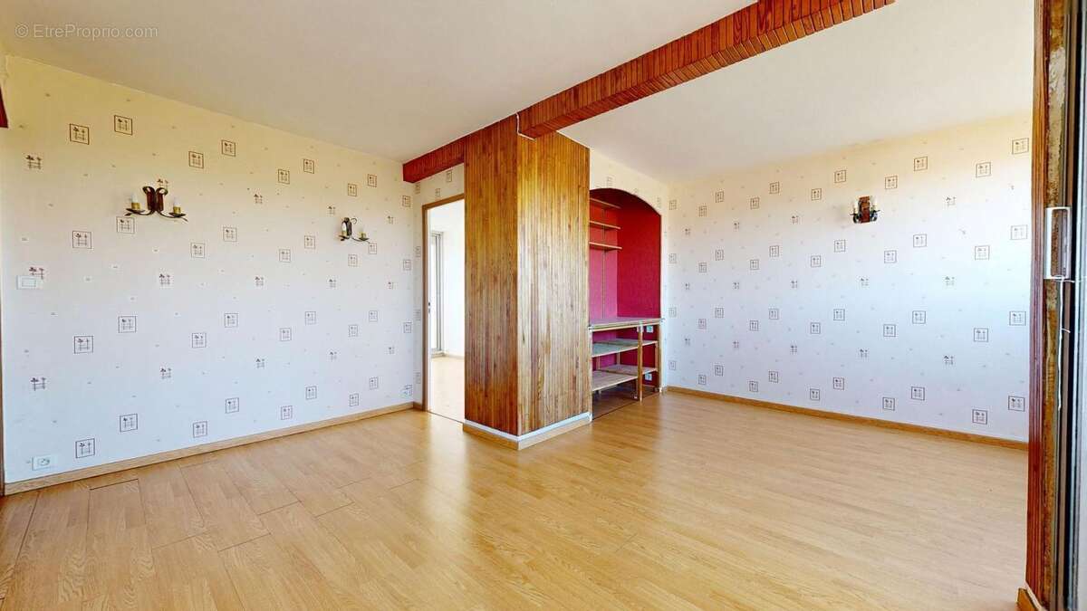 Appartement à SAVIGNY-SUR-ORGE