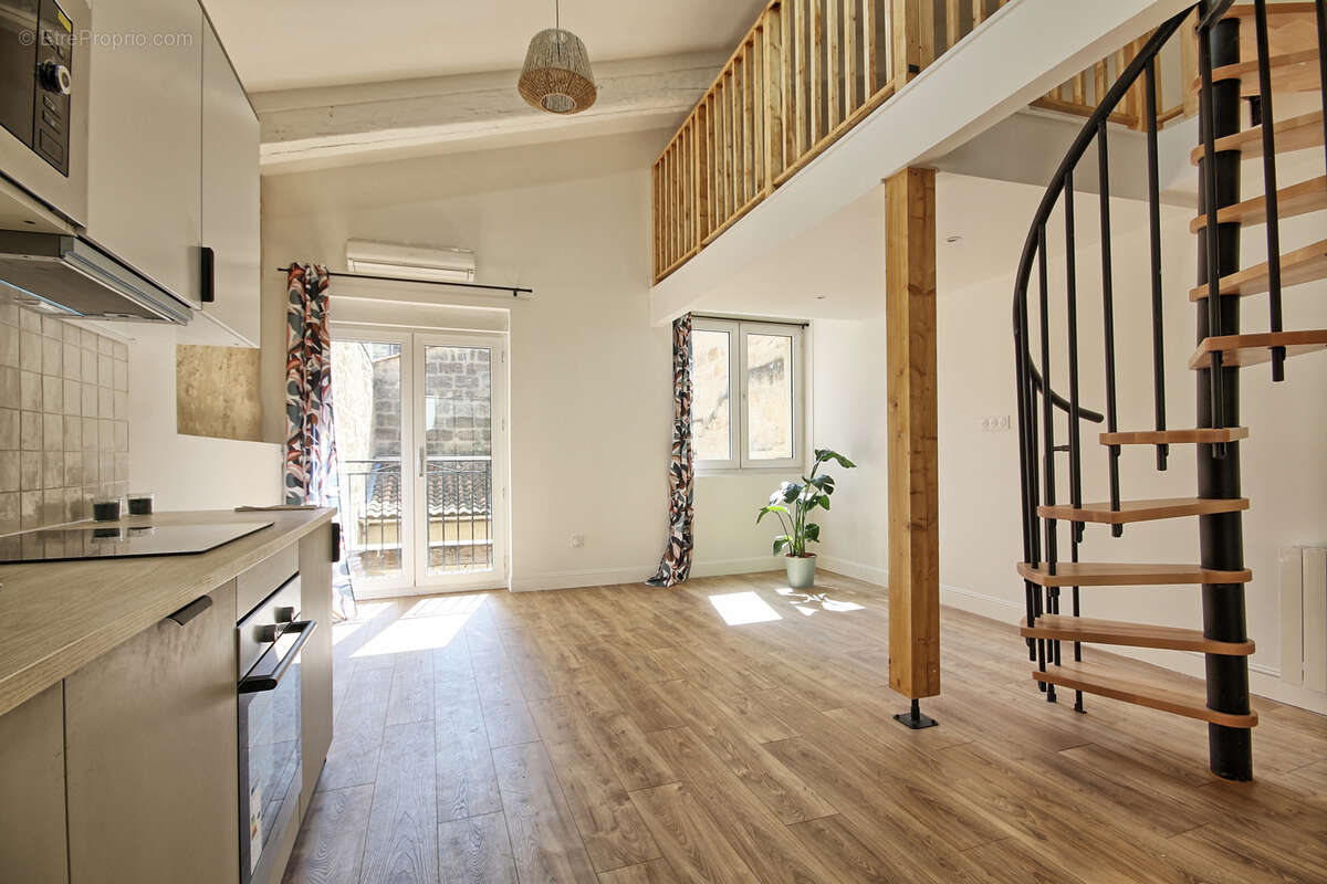 Appartement à BORDEAUX