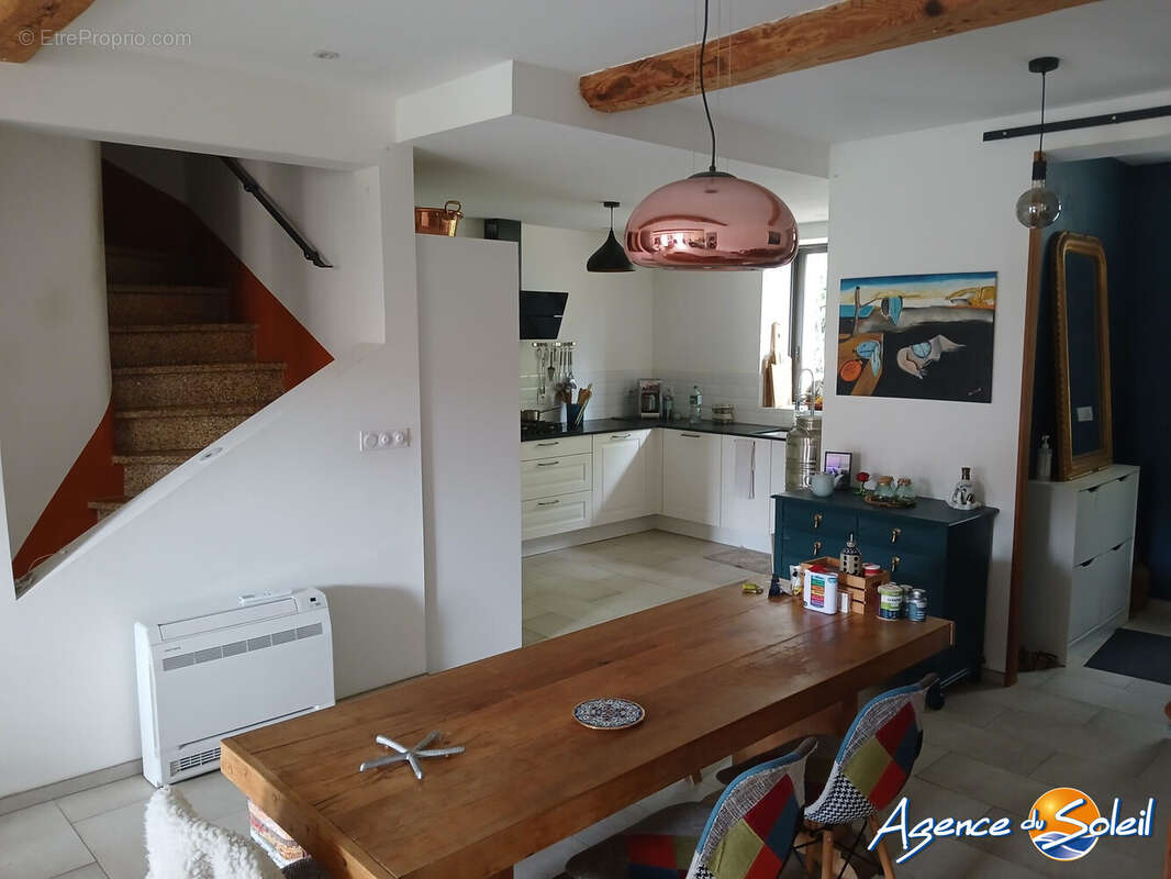 Maison 174 m² à Villeseque-Des-Corbieres  - photo 3