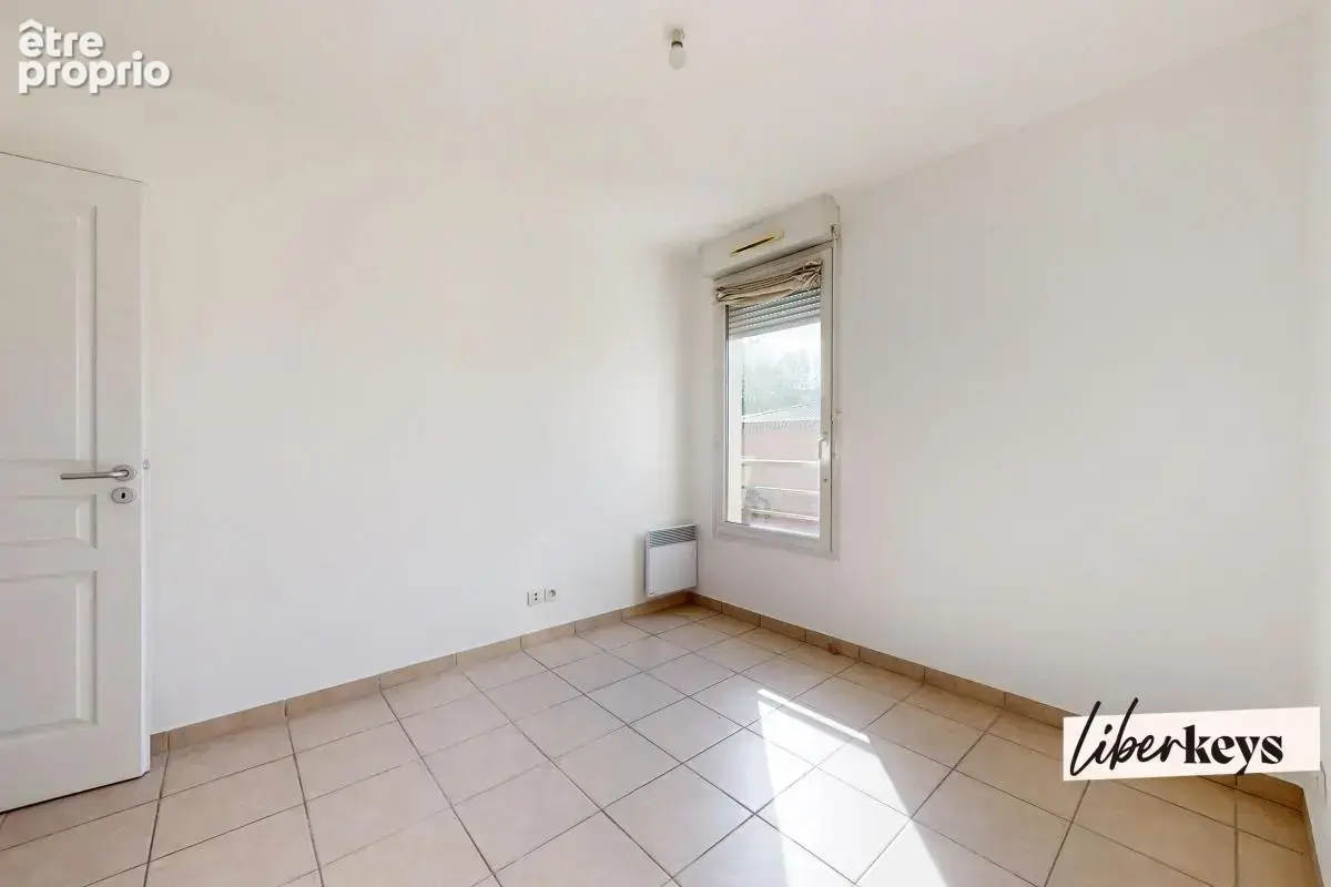 Marseille 11ᵉ – T3 lumineux de 65 m² avec terrasse et 2 parkings sécurisés - photo 7