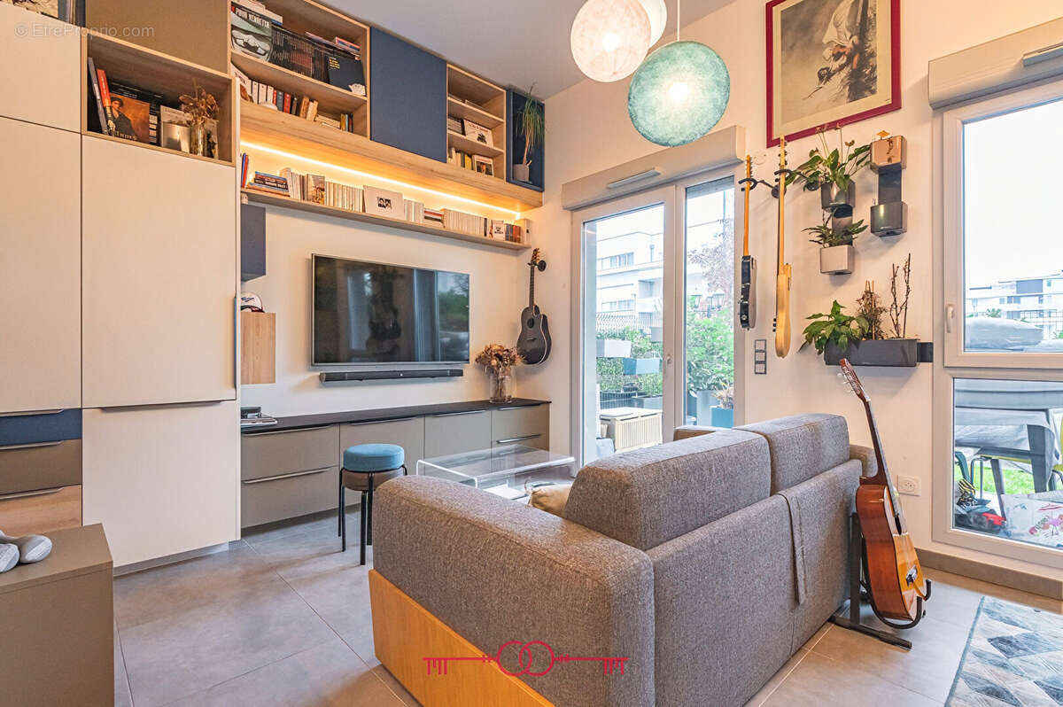 Appartement à BEZANNES