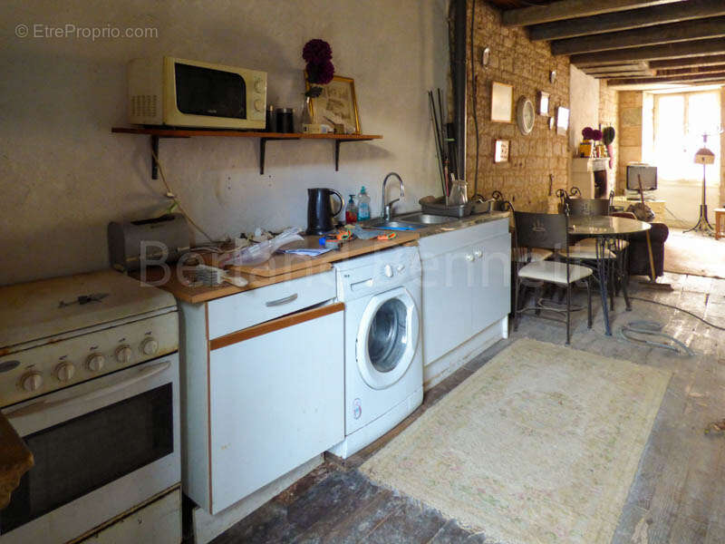Maison à SAUZE-VAUSSAIS
