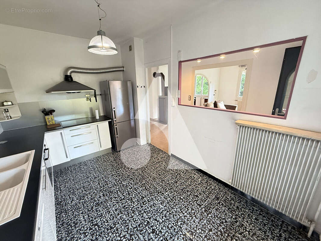 Maison à VILLEFRANCHE-SUR-SAONE