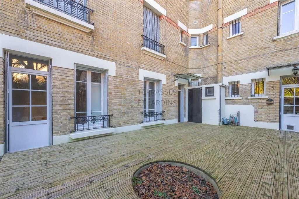 Appartement à CHAVILLE