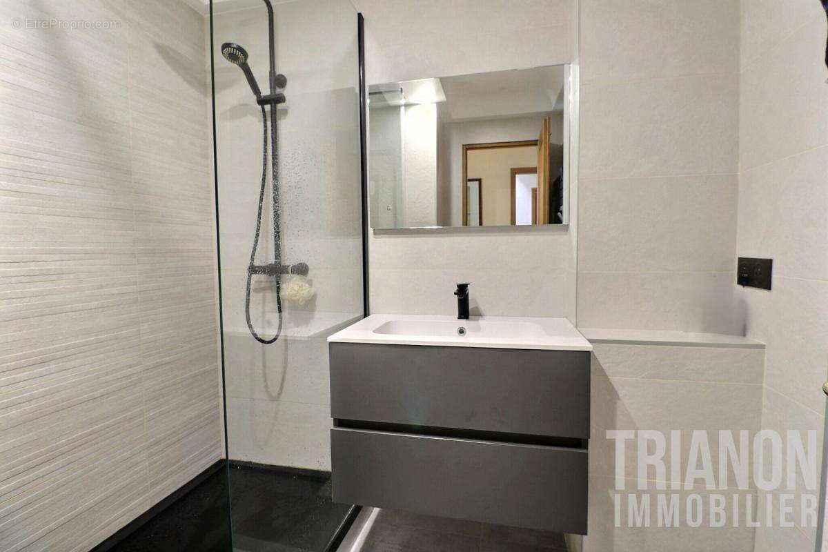 Maison à VERNEUIL-SUR-SEINE