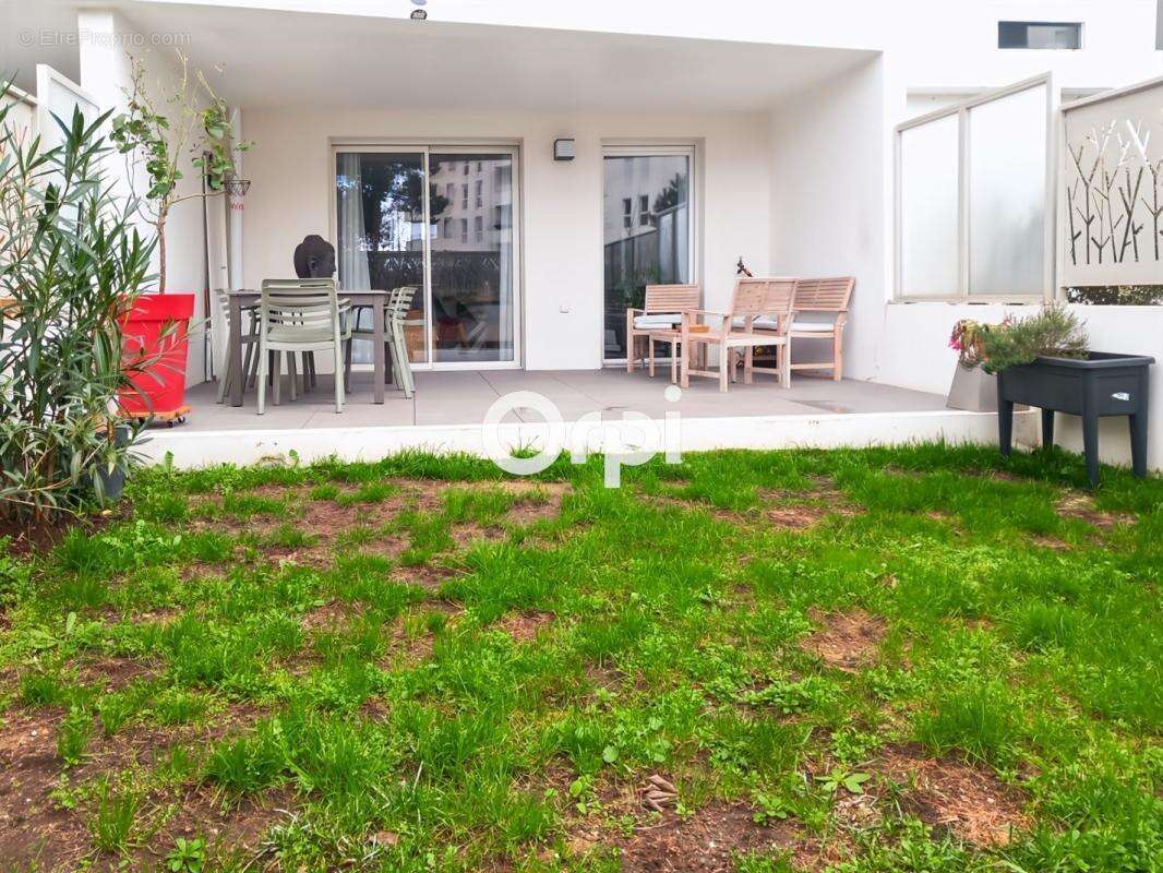 Appartement à MARSEILLE-9E