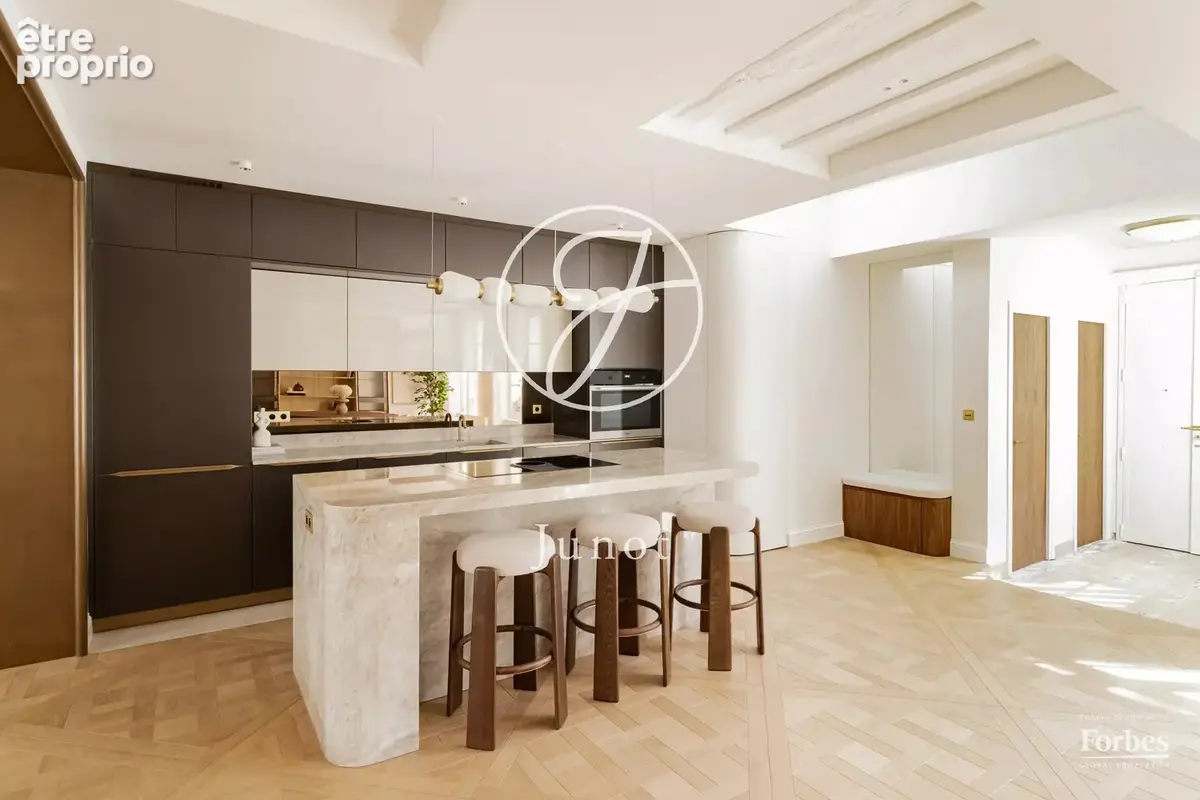Paris 1er - PLACE VENDÔME / SAINT-HONORÉ - Appartement - 5 pièces - 163,73m² Carrez - 3 chambres - Parfaitement rénové - Climati - photo 10