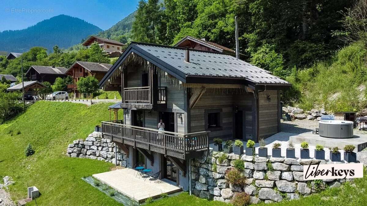 Maison à L'AJOUPA-BOUILLON
