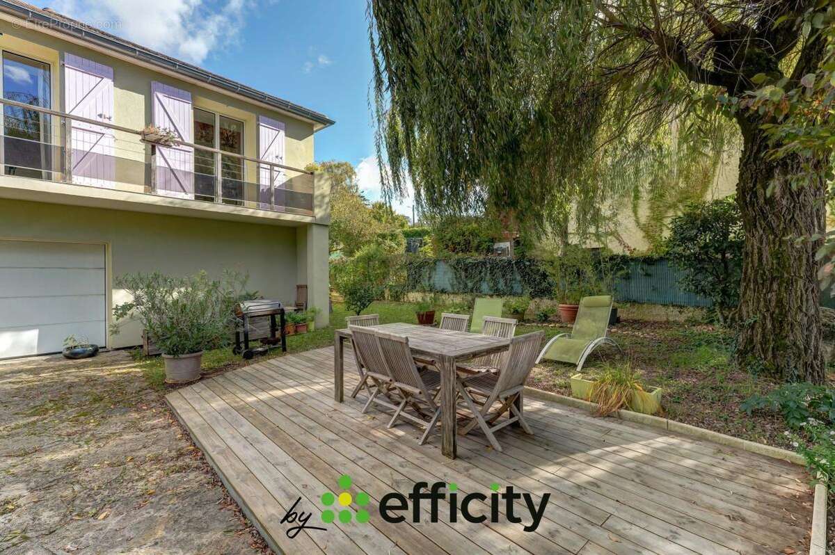 Maison à SAINT-PRIEST