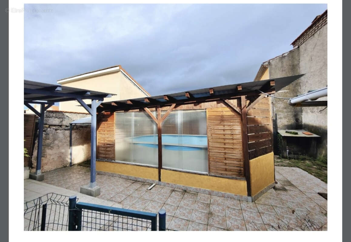 Maison à SAINTE-FLORINE