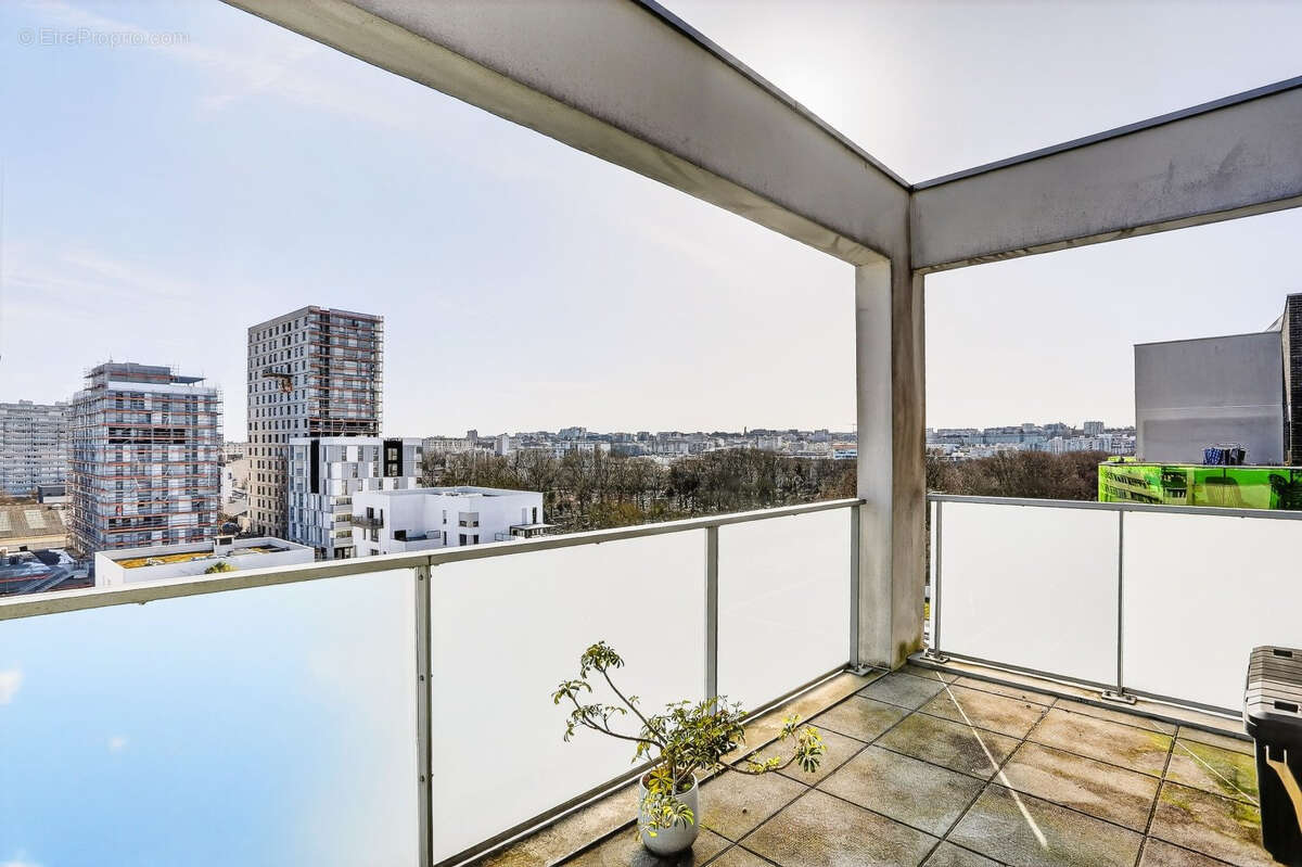 Appartement à IVRY-SUR-SEINE