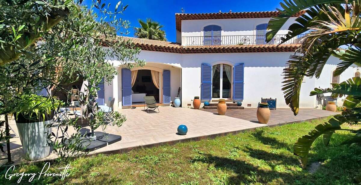 Photo 4 - Maison à HYERES