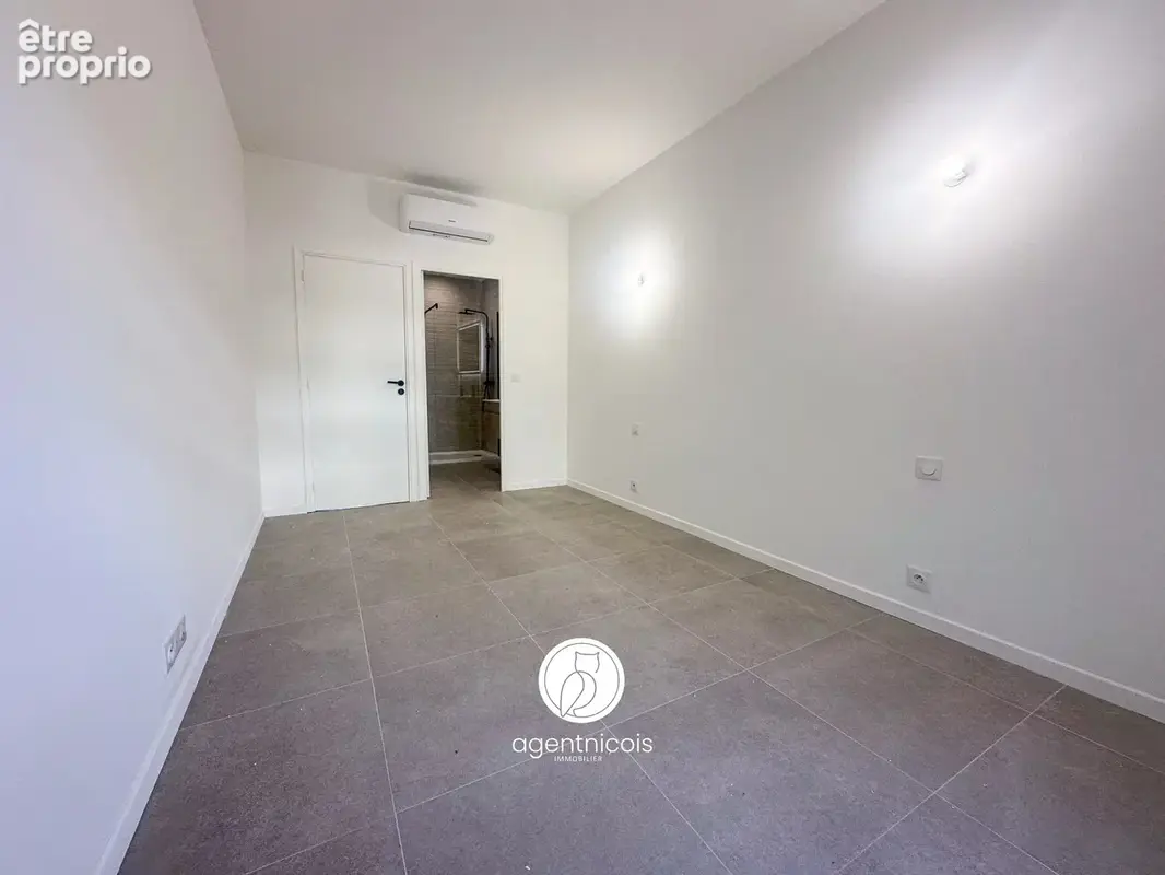 Cannes // centre ville : 3 pièces / entièrement rénové / dernier étage / climatisé / bd carnot - photo 16