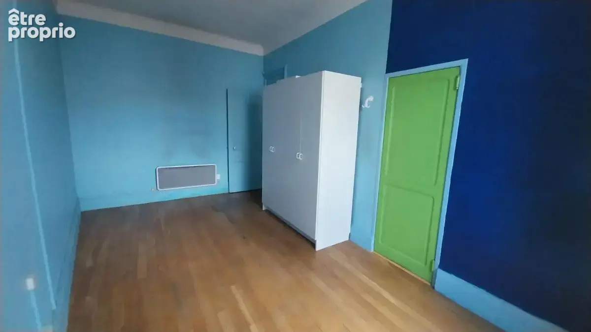 Exclusivité : 3 pièces de 75 m² à fort potentiel à Villeurbanne Hyper-centre - photo 8