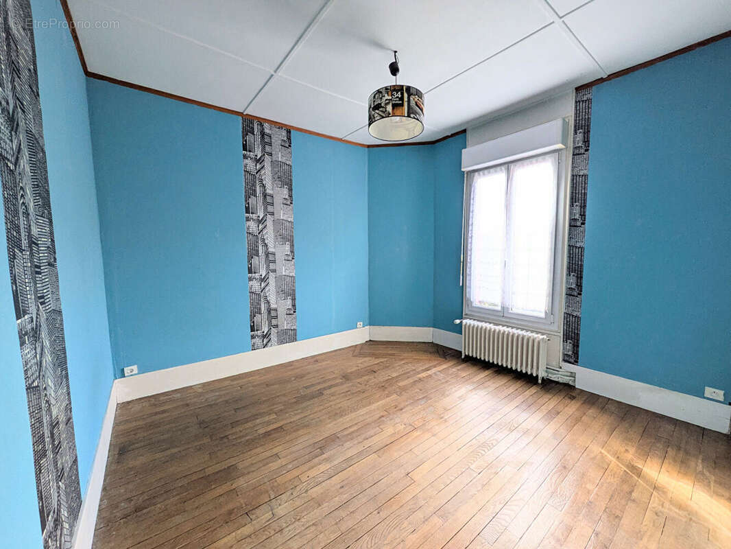 Maison à VILLEMOMBLE