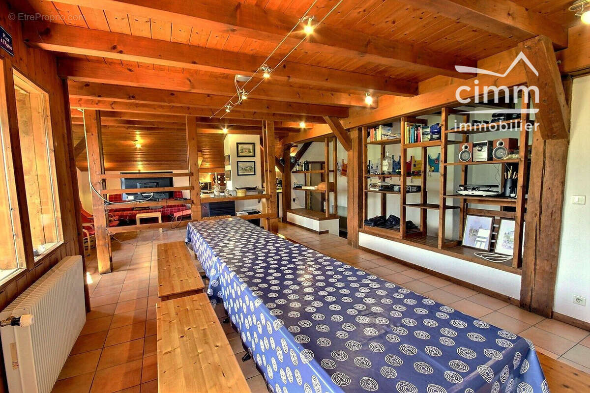 Maison 9 pièces 224 m² à vendre à Samoens (74340) - photo 5