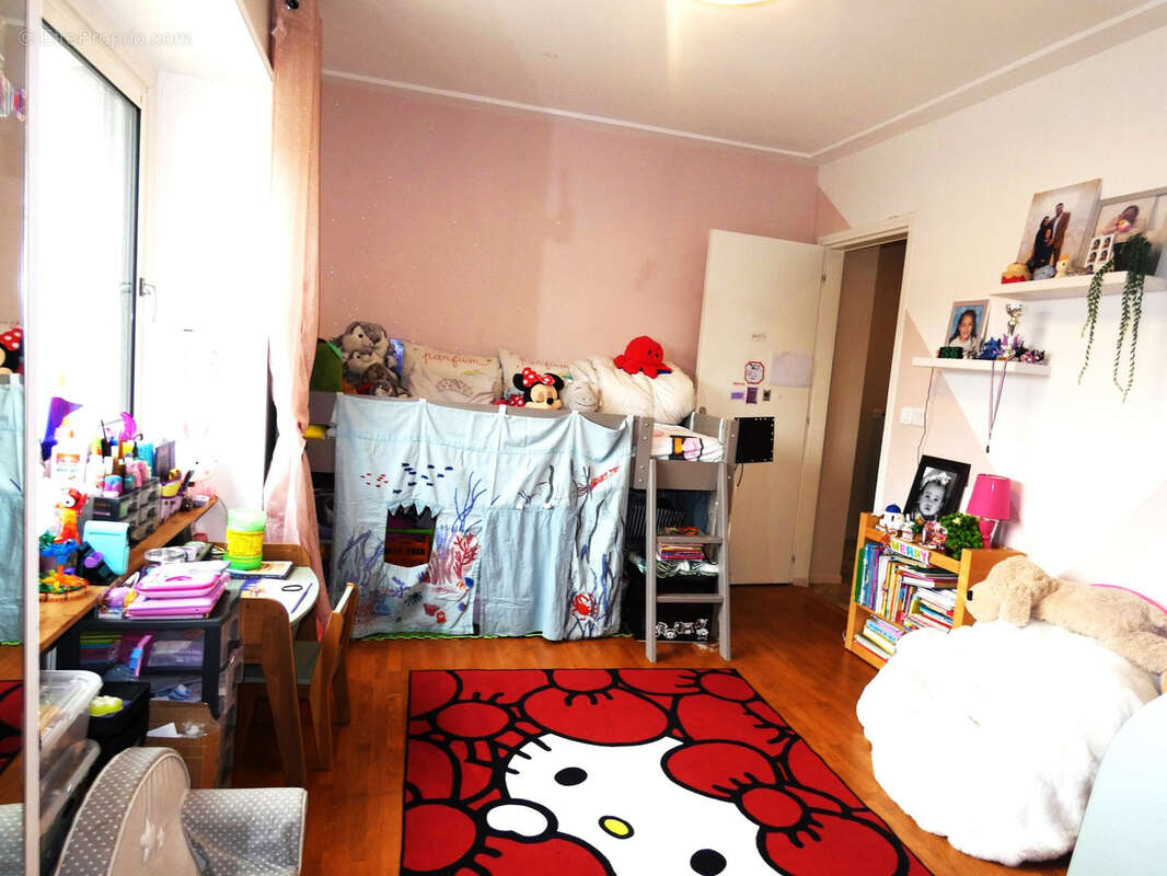 Maison 9 pièces,  5 chambres, terrain 1140 m2, garage... - photo 16