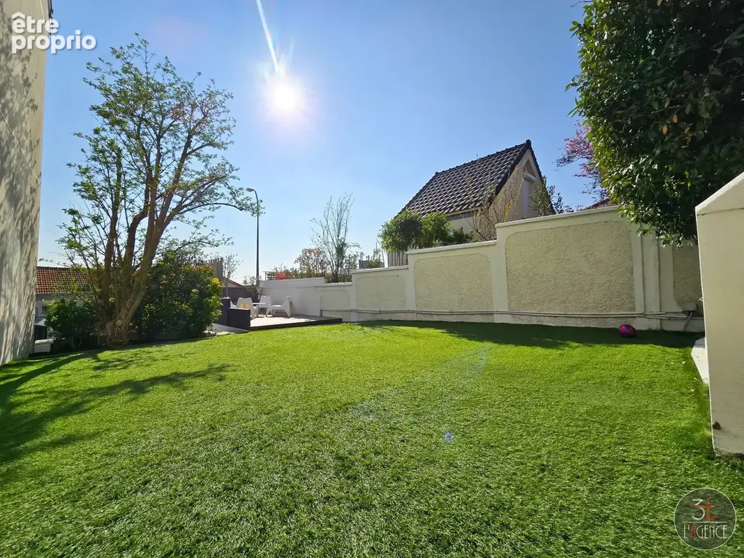 Maison 150 m² à Fontenay-Sous-Bois  - photo 2