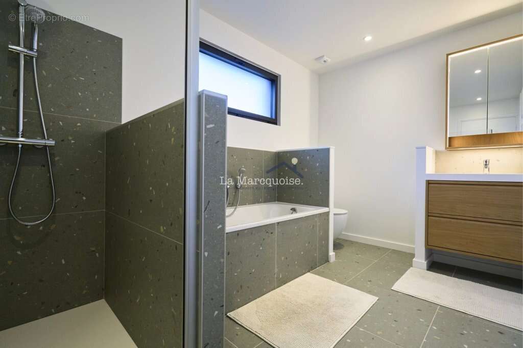 Maison à MARCQ-EN-BAROEUL