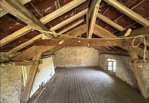 Ensemble de 2 maisons à rénover avec fort potentiel - photo 7