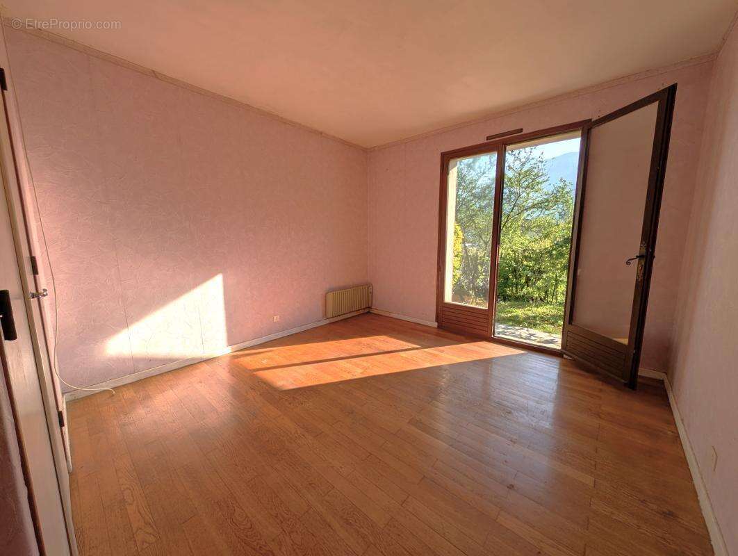 Maison à FONTANIL-CORNILLON