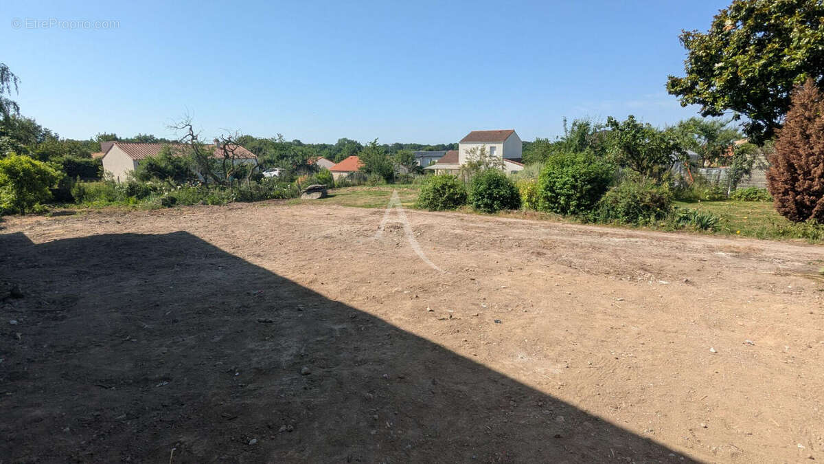 La roche sur yon terrain a vendre  1450 m² exclusivite amanda - photo 3