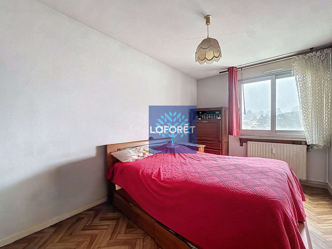 Appartement à OULLINS