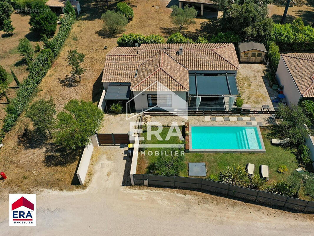 Maison à MAZAN