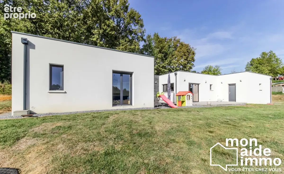 Maison 5 pièces 135 m² à vendre à Nogaro (32110) - photo 2