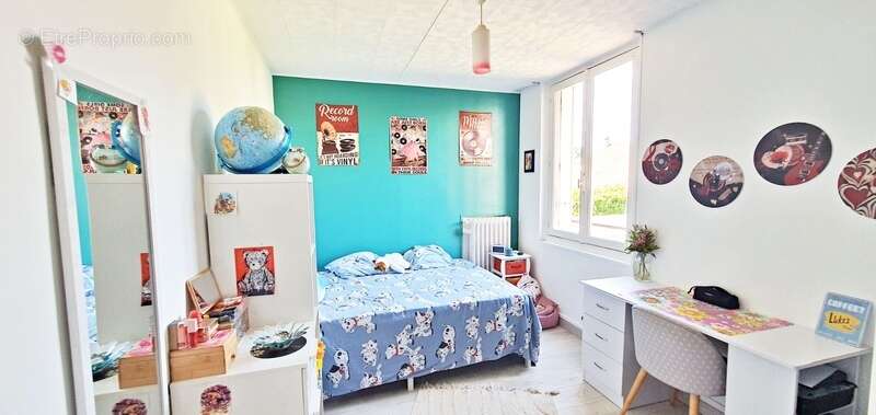 Appartement à HOUILLES