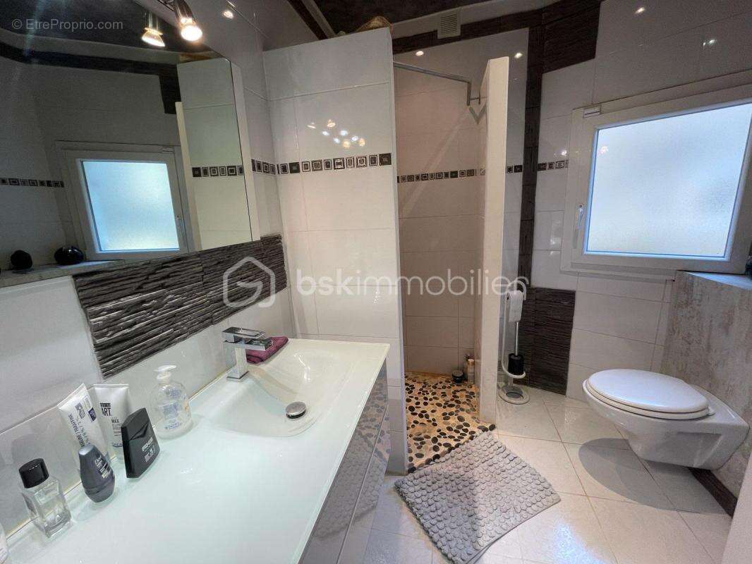 Maison à COUSANCES-LES-FORGES