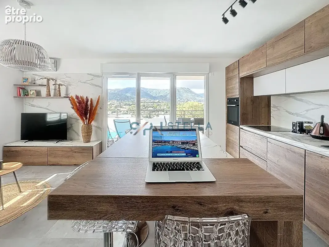 Grand T2 ultra récent avec garage et vue dégagée ! - photo 12