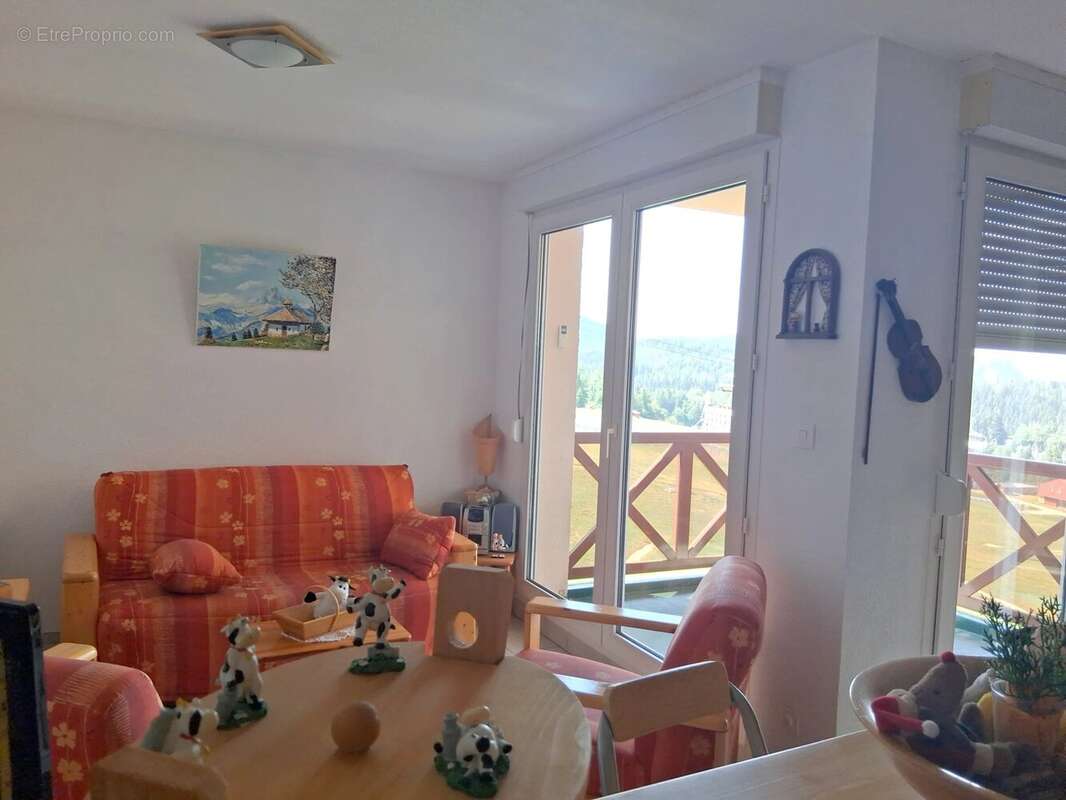 Exclusivité Prémanon – Duplex F4 lumineux de 85 m² avec 2 balcons Plein Sud, 2 garages et cave - photo 4