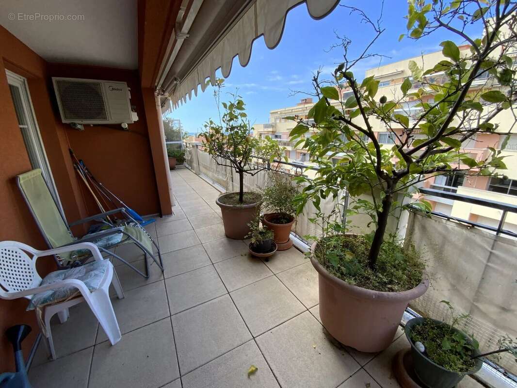 Appartement à MENTON