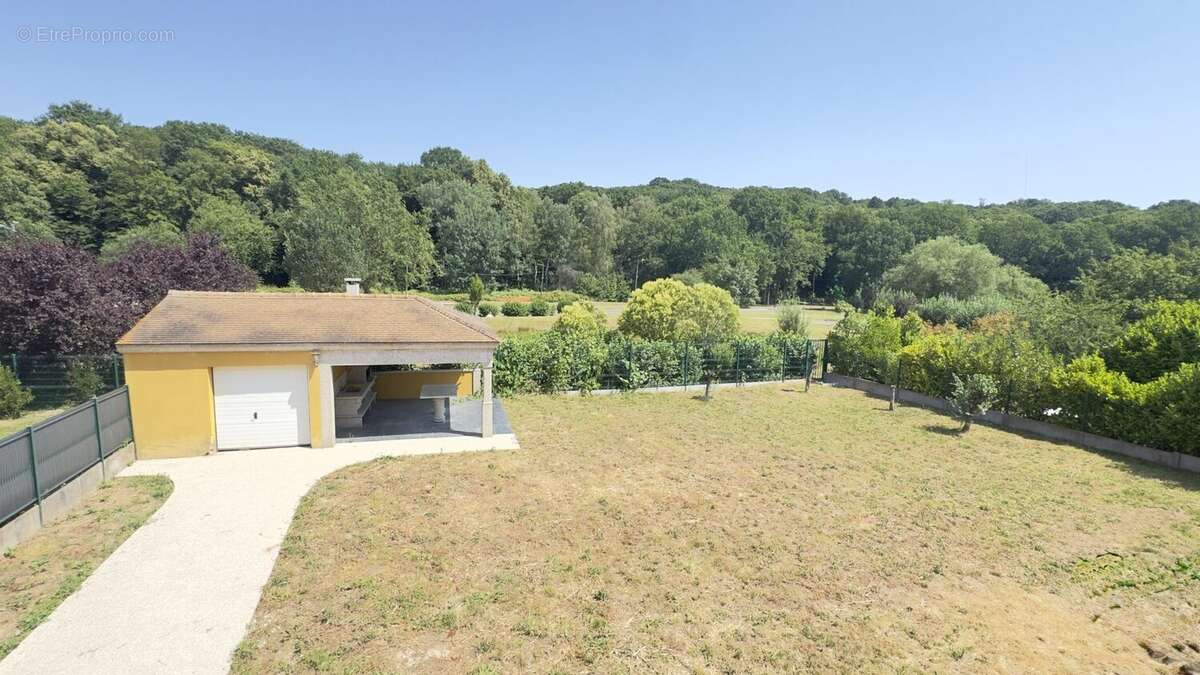 Maison 278 m² à Limours  - photo 5