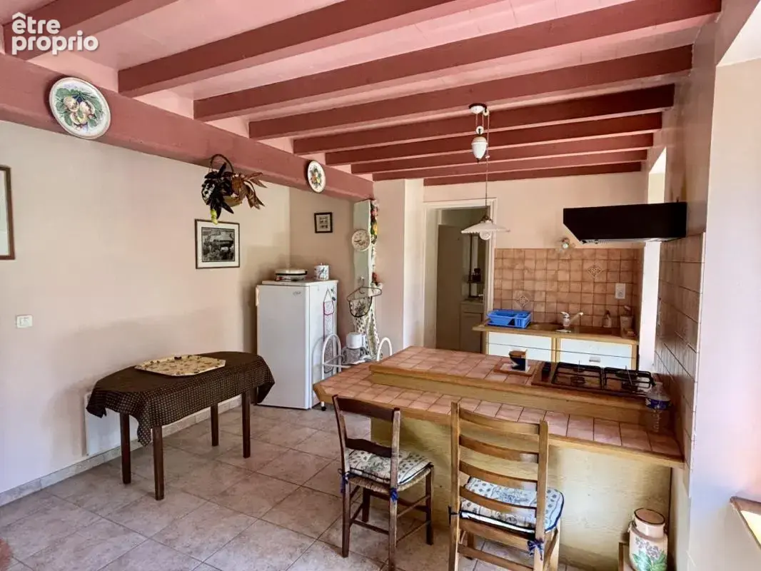 Corps de ferme de caractère – 215 m² habitables – Fort potentiel – Fendeille - photo 4