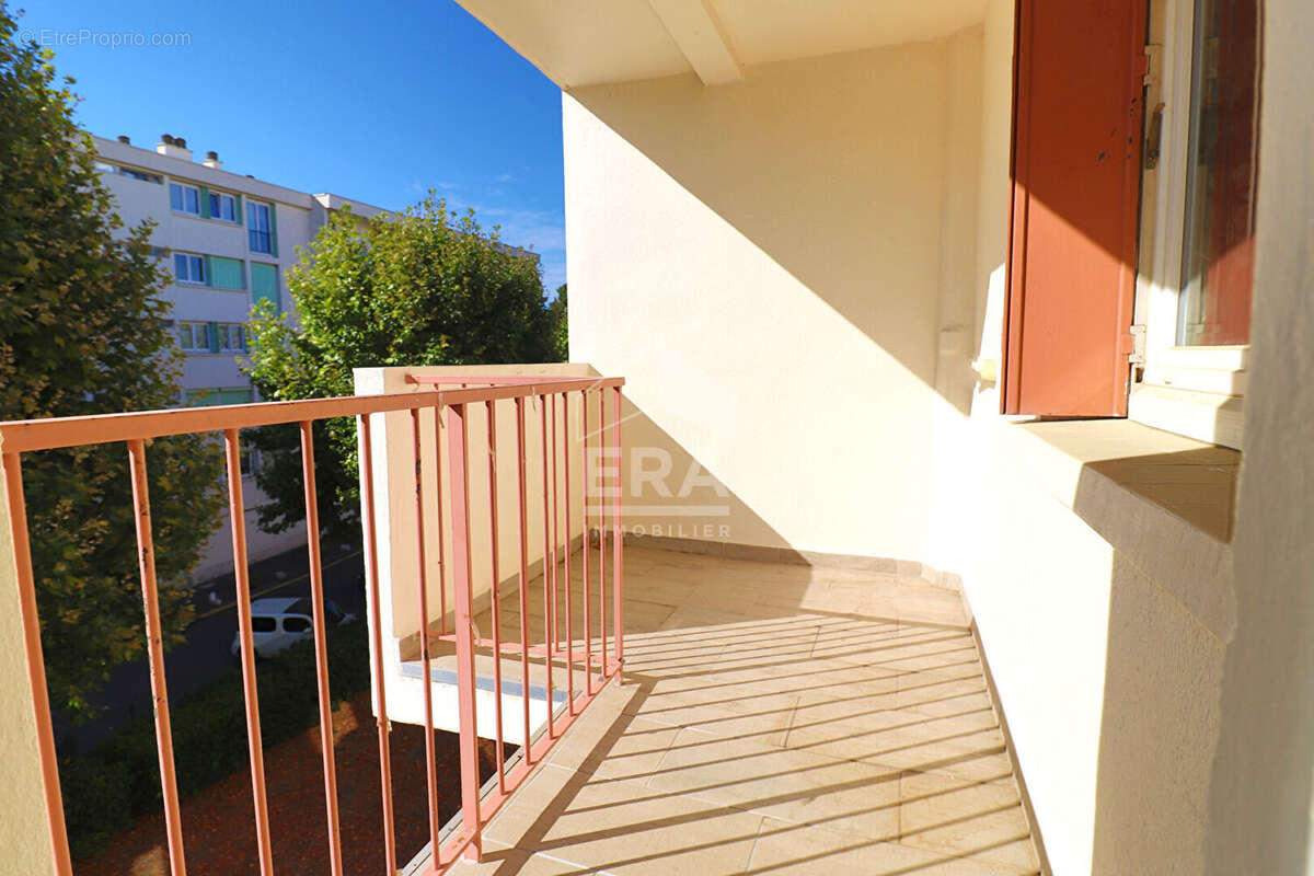 Appartement à MARSEILLE-10E