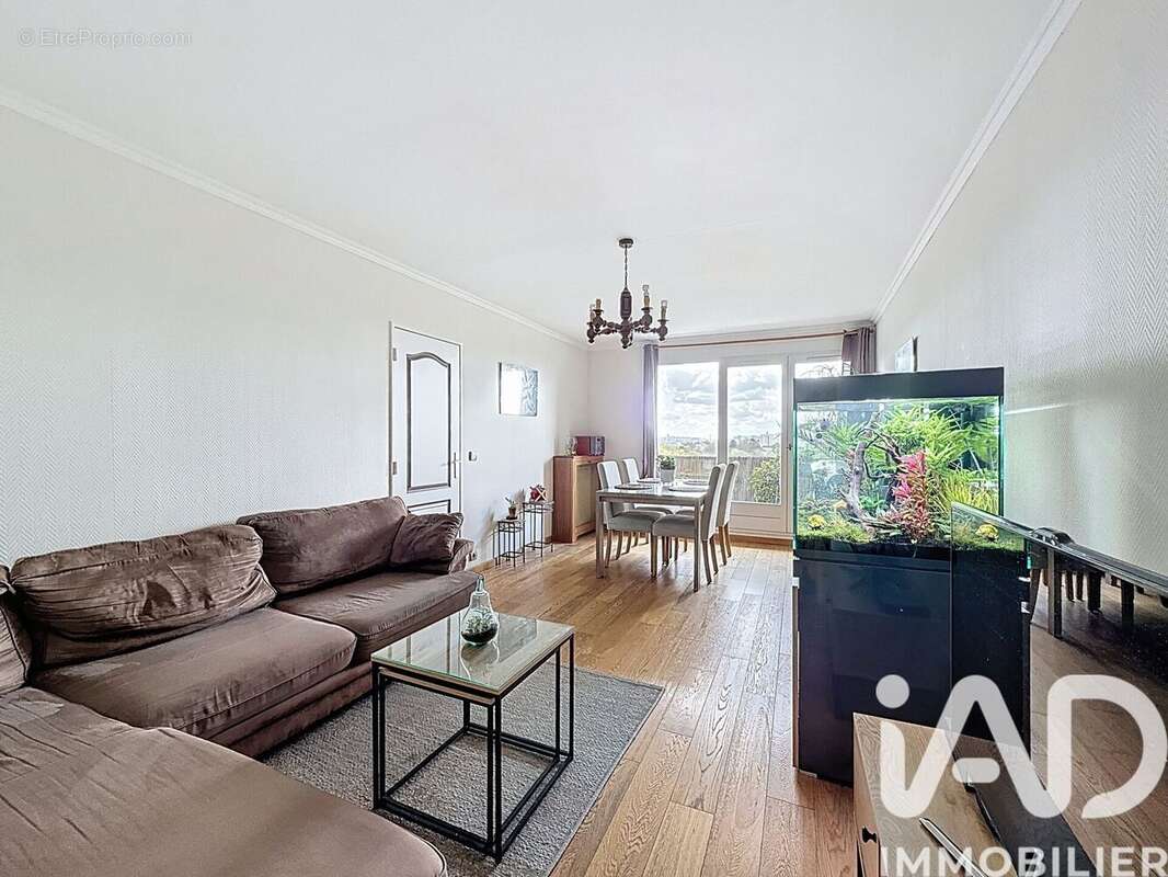 Photo 2 - Appartement à EPINAY-SUR-SEINE