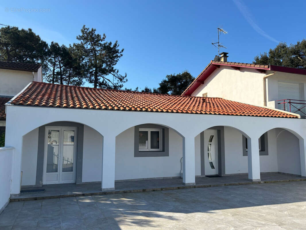 Maison à TARNOS