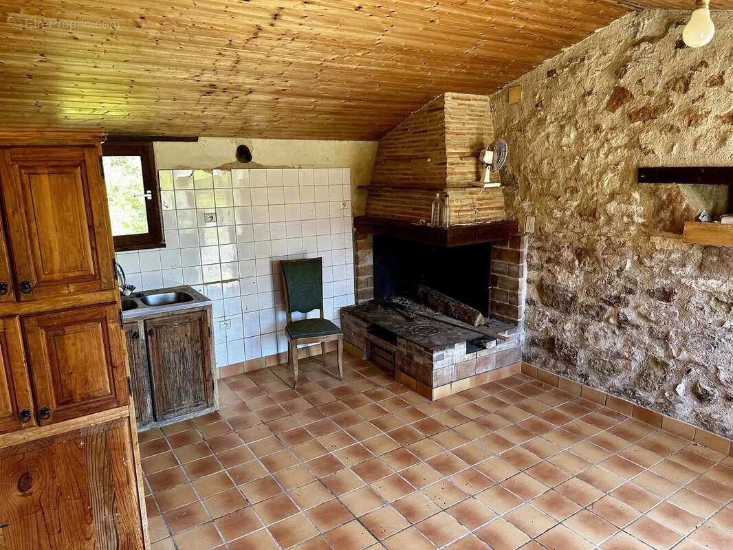Maison à LAUZUN