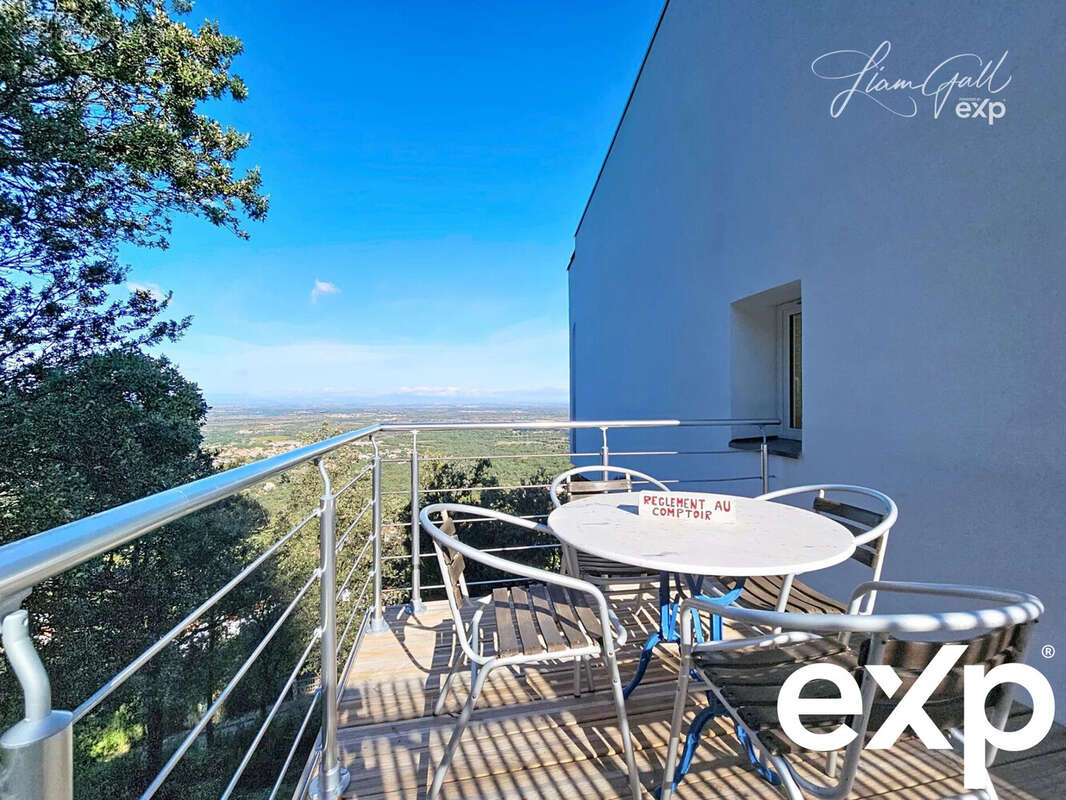 Maison à LAROQUE-DES-ALBERES