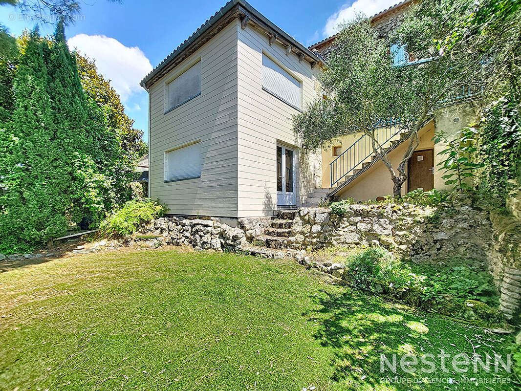 A Vendre Maison de ville en pierre de 136 m² avec jardin au coeur de Gondrin - photo 18