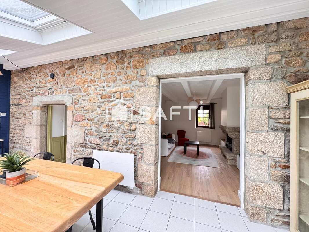 Maison 121 m² à Landeda  - photo 4