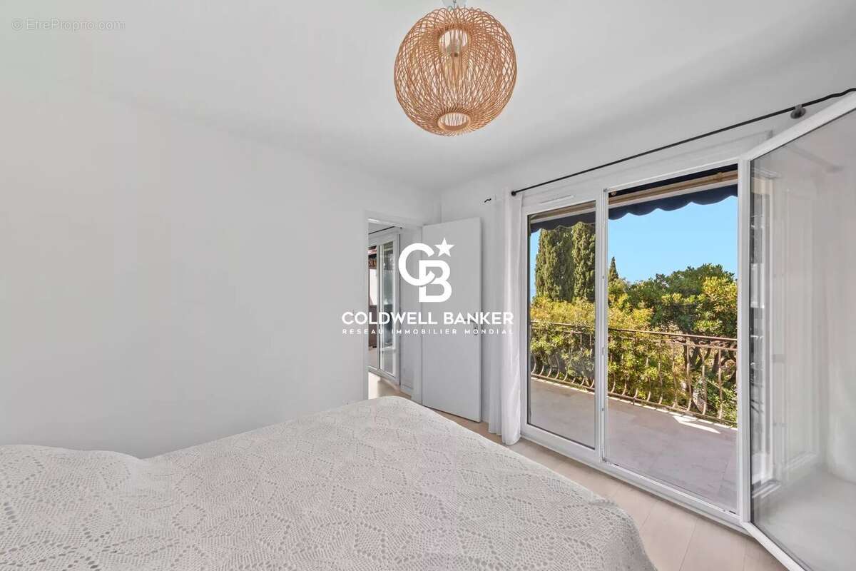 Appartement à RAYOL-CANADEL-SUR-MER