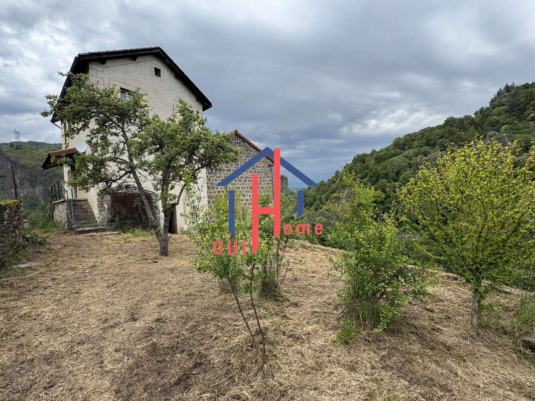 Maison à MONISTROL-D&#039;ALLIER