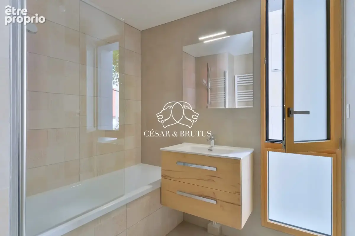 Appartement 5 pièces 113 m² à vendre à Lyon-7e (69007) - photo 8
