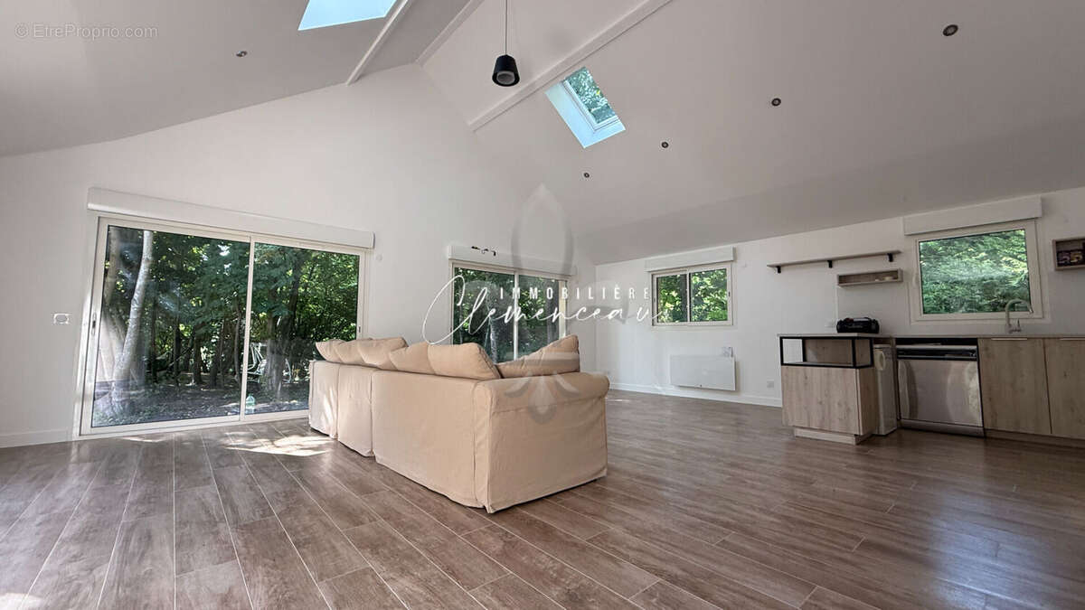 Maison à VAUX-SUR-SEINE